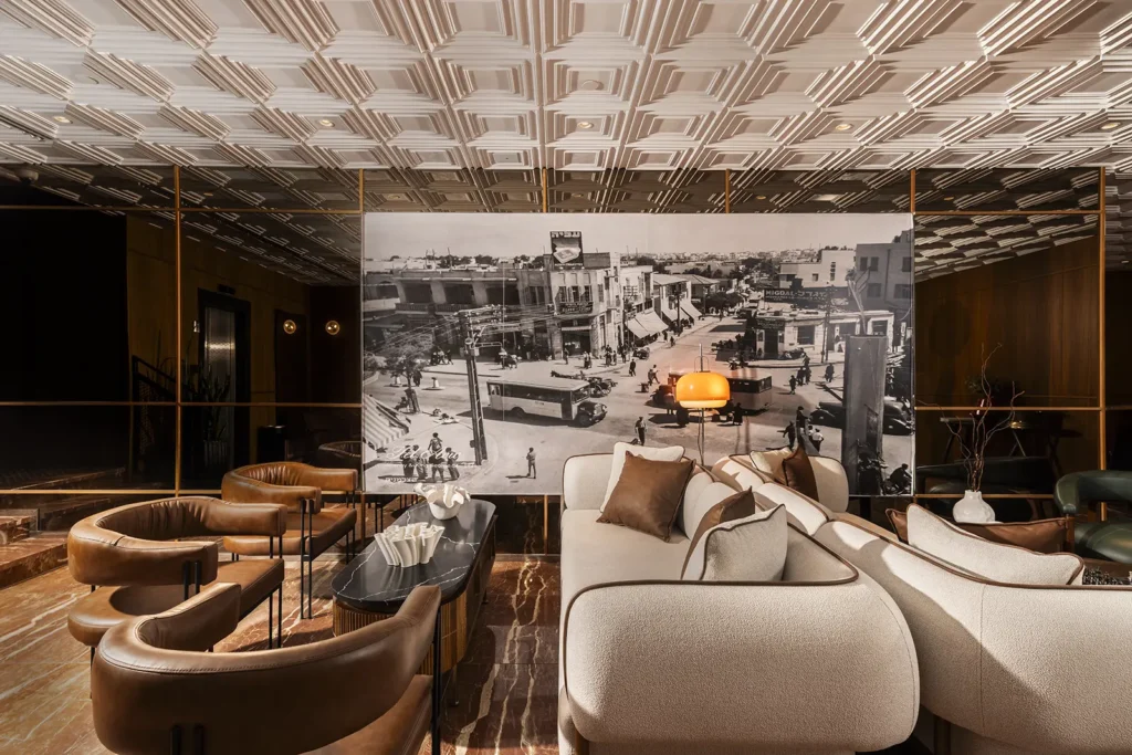 לובי במלון 1935 בתל אביב